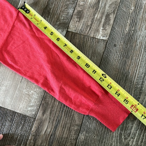 BANANA REPUBLIC WOMEN RED WARM SWEATER, SIZE SMALL - Picture 4 of 9